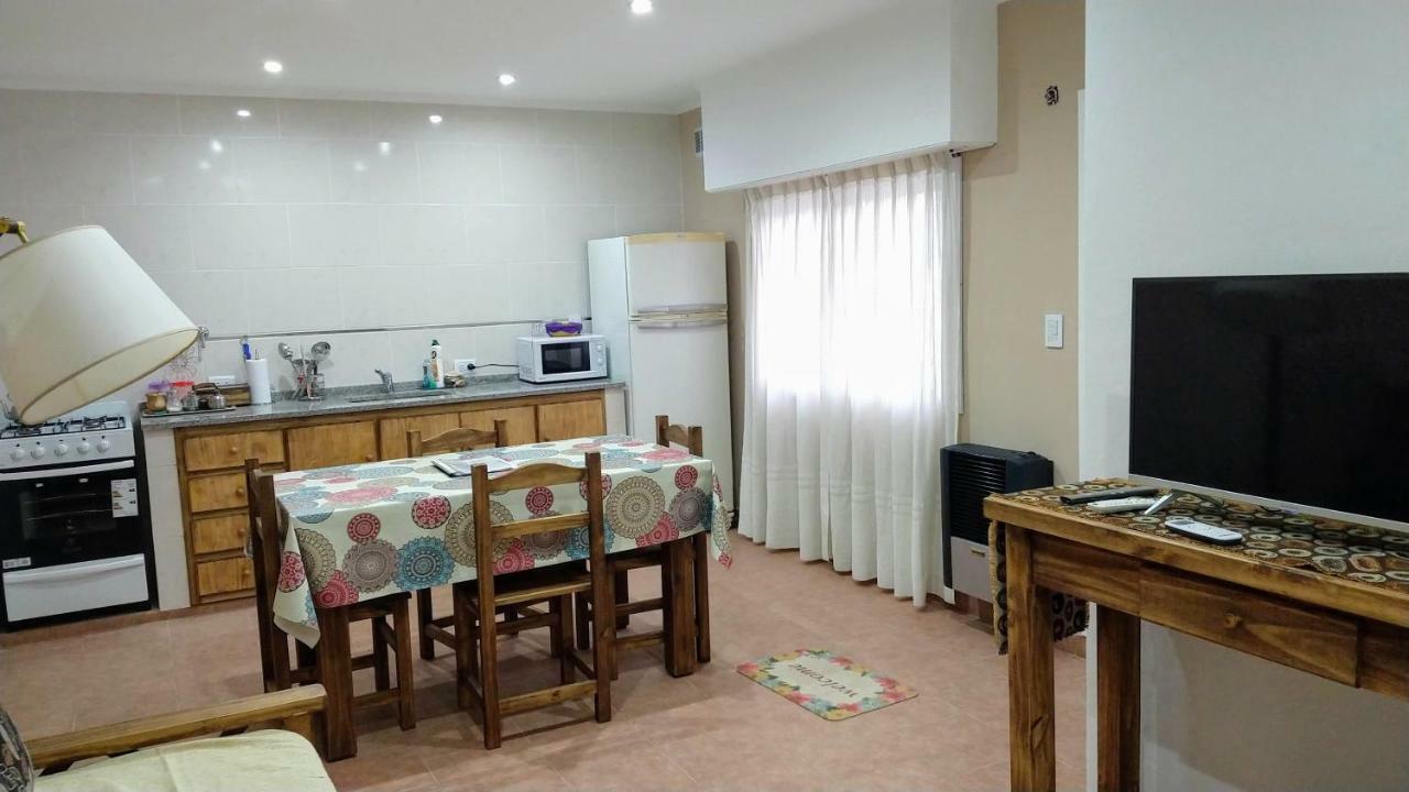 Punto Sur Departamentos Appartement Tandil Buitenkant foto